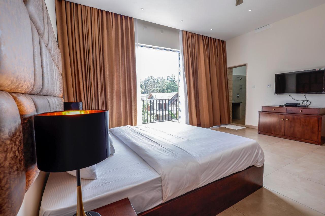 Falcon Suites Whitefield Bangalore Exteriör bild